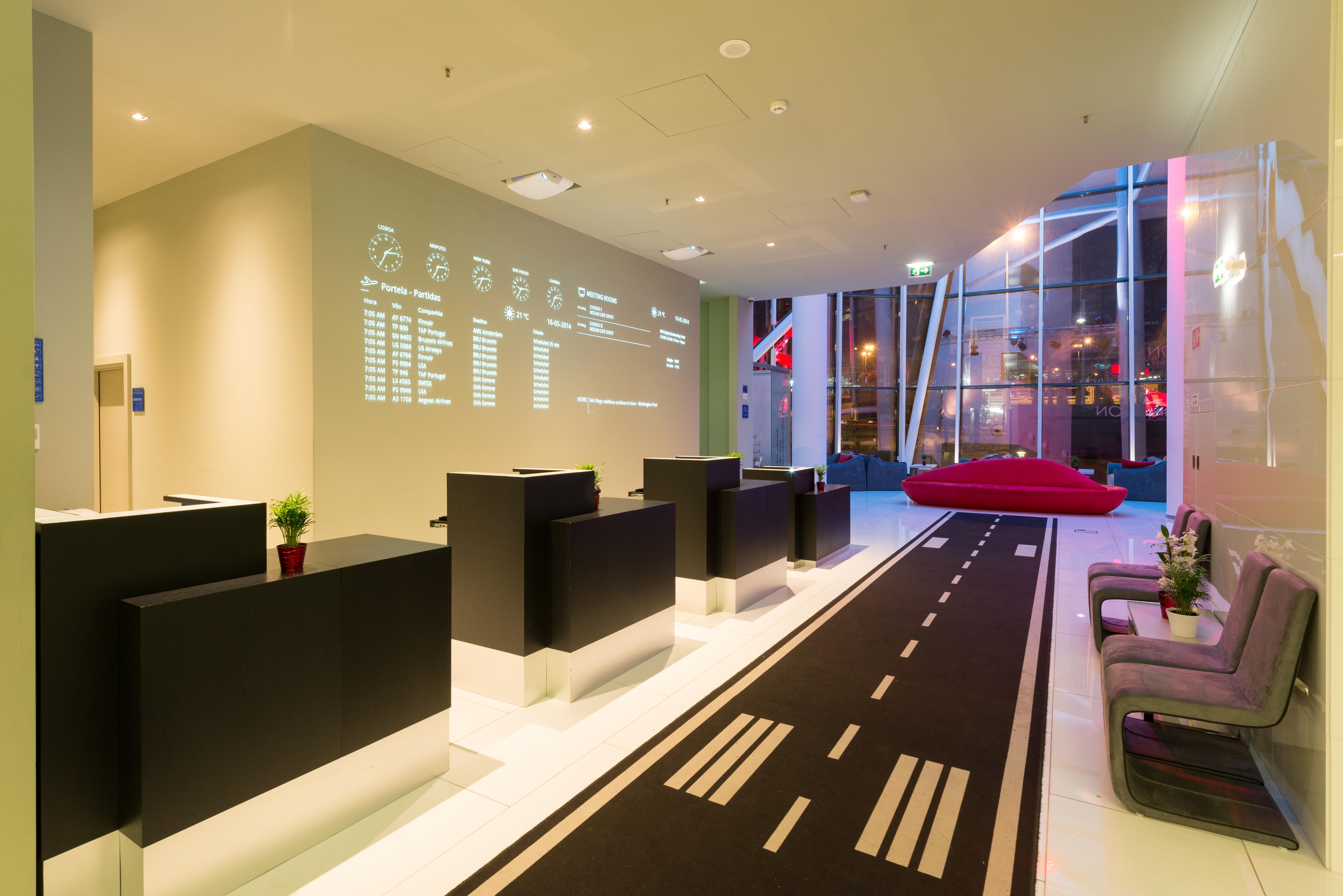 Melia Lisboa Aeroporto Hotel Екстериор снимка