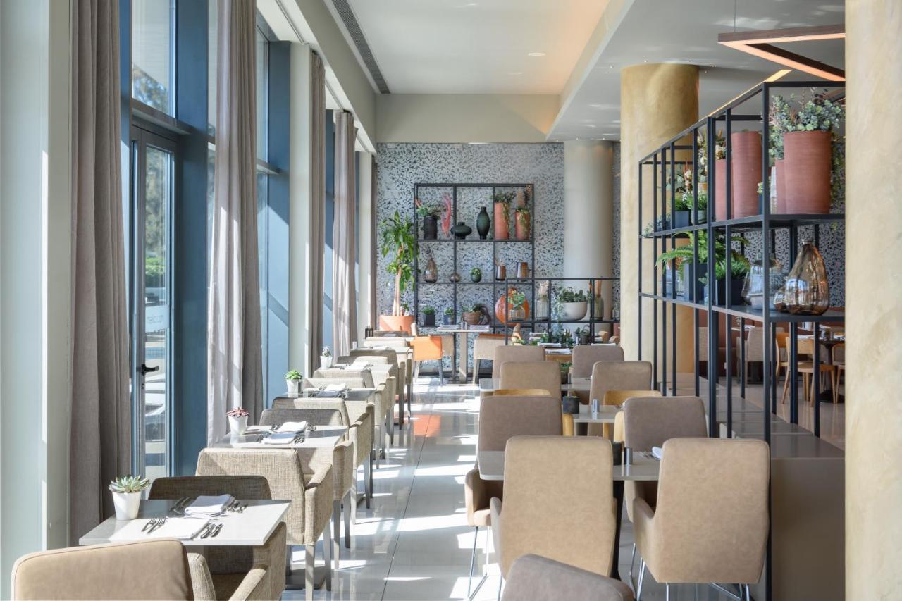 Melia Lisboa Aeroporto Hotel Екстериор снимка