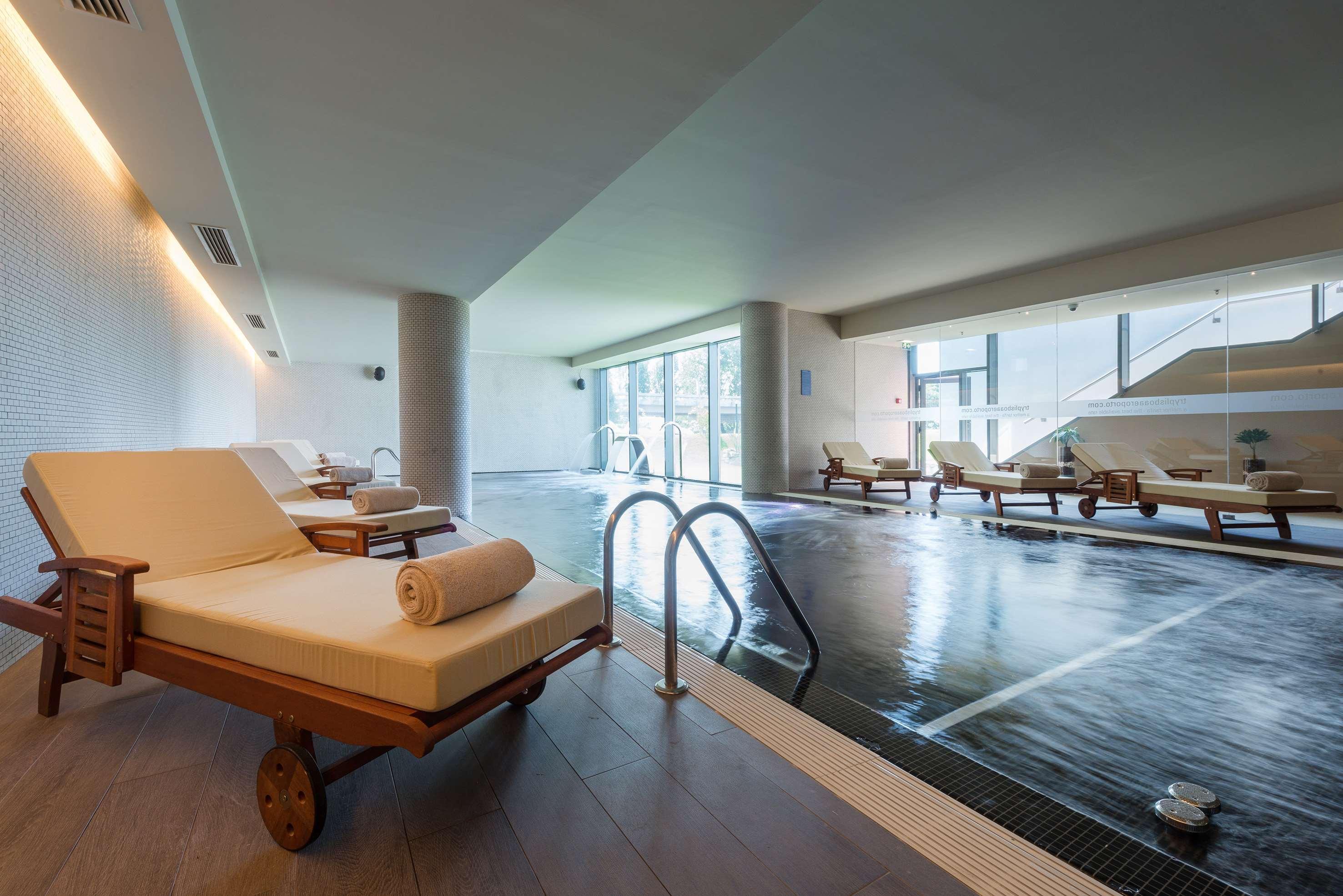 Melia Lisboa Aeroporto Hotel Екстериор снимка